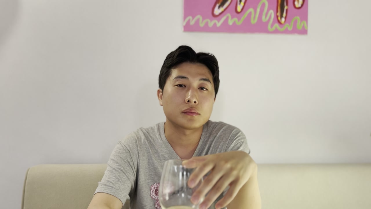 남자가사랑할때 독백 영상에서 추출한 장면